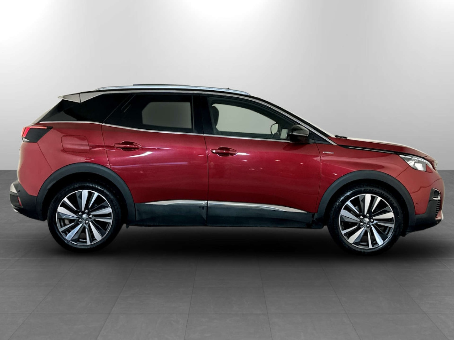 Used Peugeot 3008 2018 for sale - 77590580: Photo 11