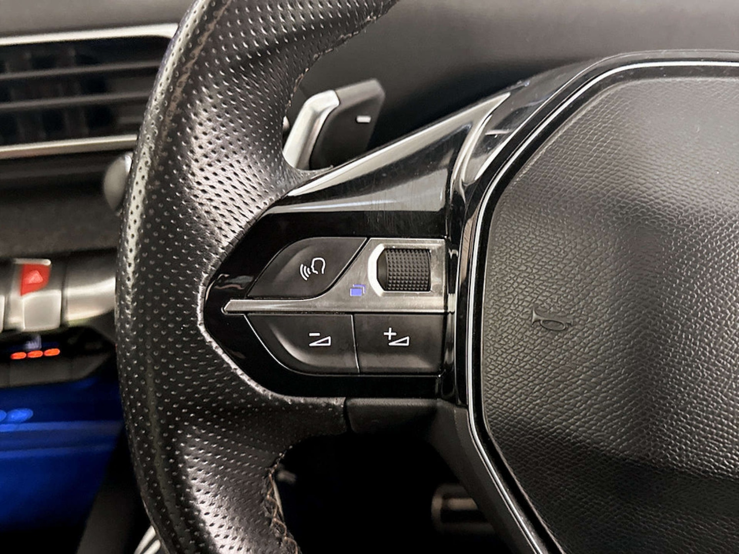 Used Peugeot 3008 2018 for sale - 77590580: Photo 17