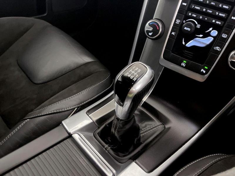 Used Volvo XC60 2017 for sale - 76557457: Photo 27