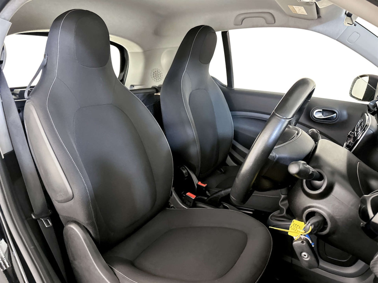 Used smart fortwo 2018 for sale - 77185997: Photo 13