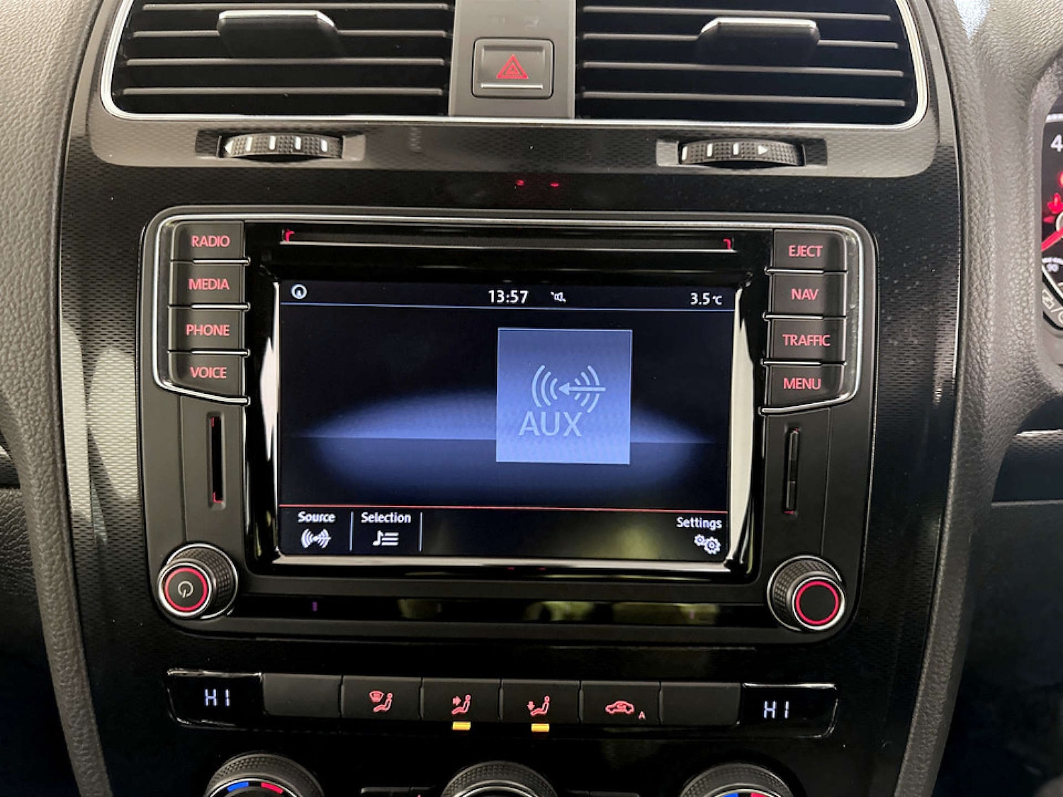 Used Volkswagen Scirocco 2017 for sale - 77328611: Photo 22