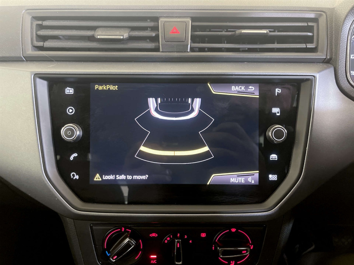 Used SEAT Arona 2018 for sale - 77185790: Photo 20