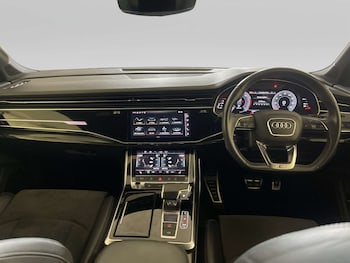 Used Audi Q7 2021 for sale - 79210483: Photo