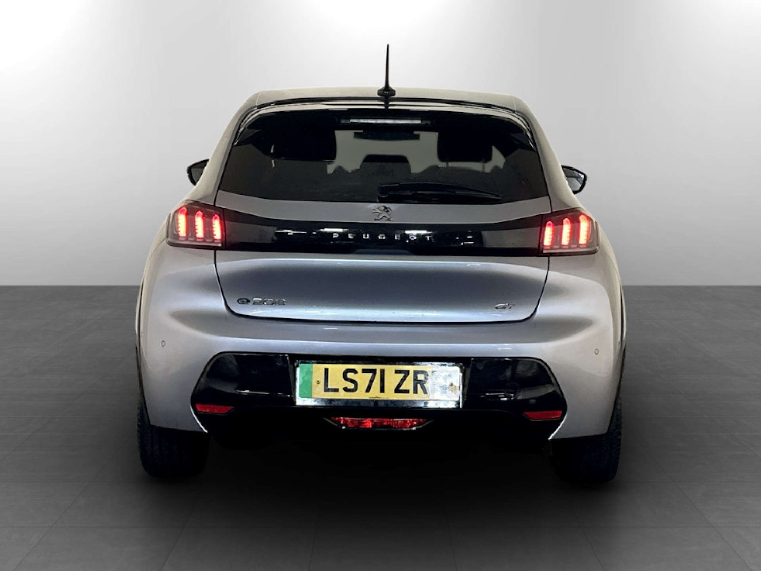 Used Peugeot 208 2021 for sale - 77207660: Photo 9