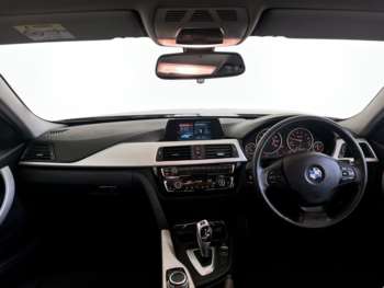 Used BMW 3 Series 2018 for sale - 74961384: Photo