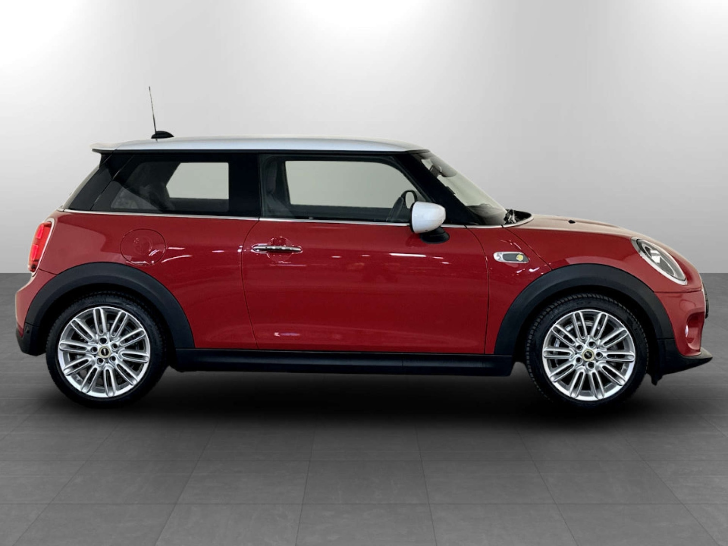 Used MINI Hatch 2020 for sale - 77594819: Photo 11