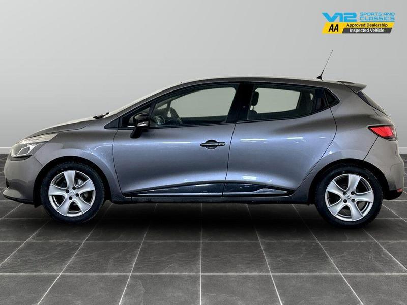 Used Renault Clio 2015 for sale - 76734744: Photo 7