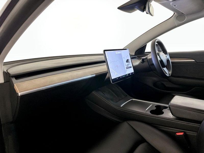 Used Tesla Model 3 2021 for sale - 76563117: Photo 12