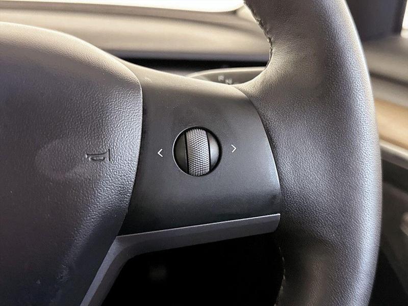 Used Tesla Model 3 2021 for sale - 76563117: Photo 17