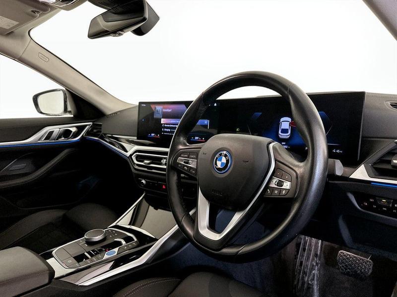 Used BMW i4 2023 for sale - 76616229: Photo 15