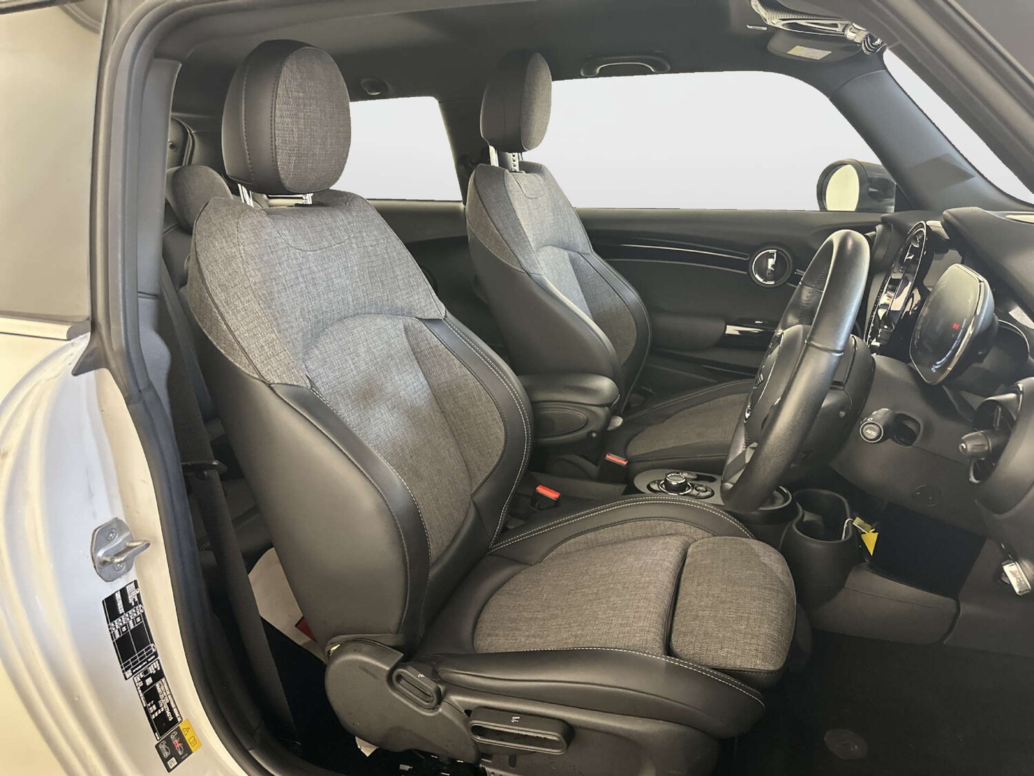 Used MINI Hatch 2022 for sale - 78175630: Photo 13