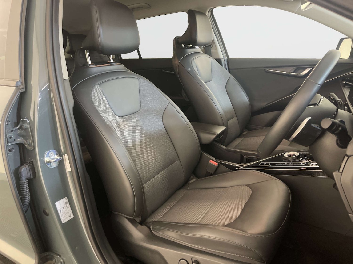 Used Kia Niro 2023 for sale - 77950426: Photo 13