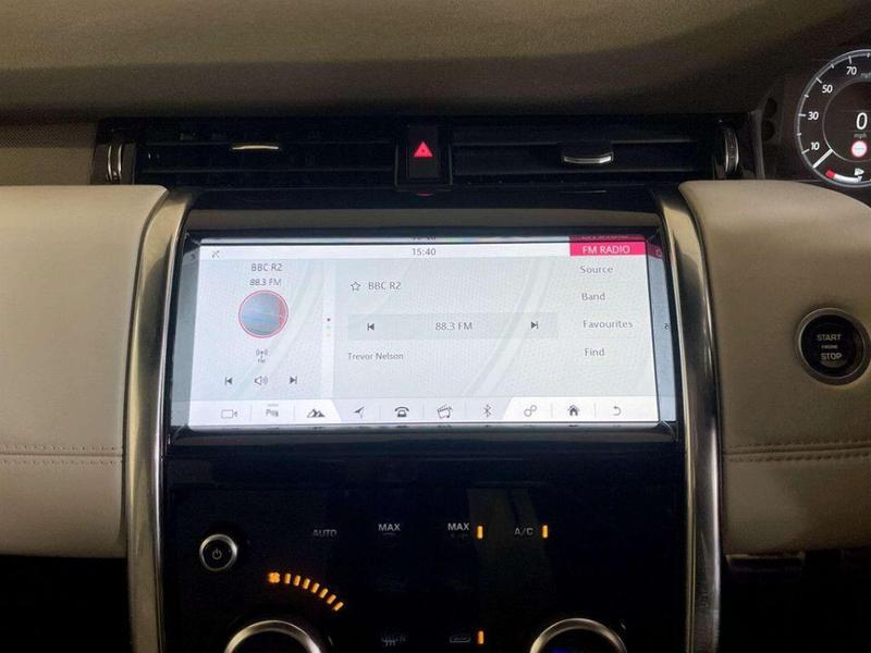 Used Land Rover Discovery Sport 2020 for sale - 76826117: Photo 24