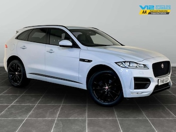Used Jaguar F-Pace 2018 for sale - 76825914: Photo
