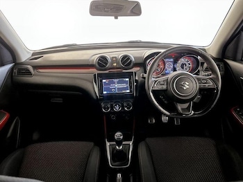 Used Suzuki Swift 2019 for sale - 76196500: Photo 3