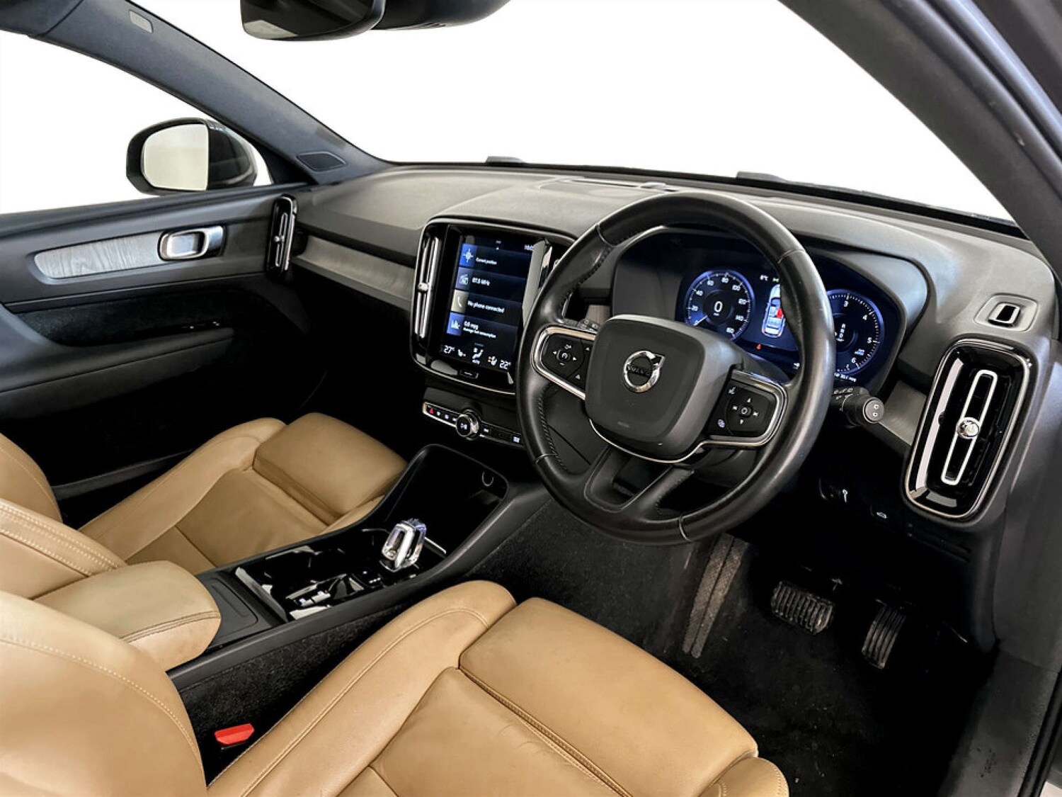 Used Volvo XC40 2019 for sale - 77469940: Photo 15