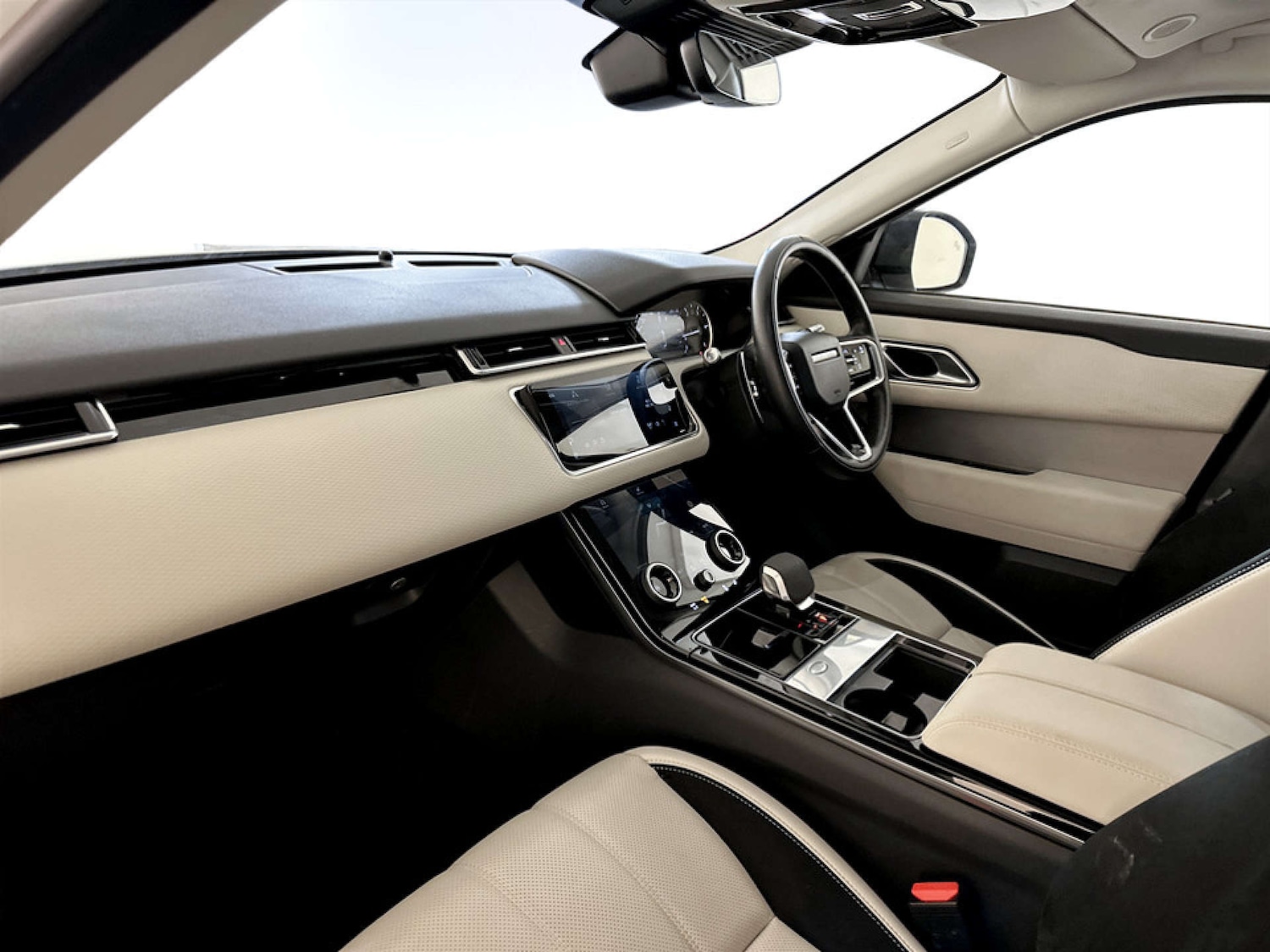 Used Land Rover Range Rover Velar 2022 for sale - 77288603: Photo 10