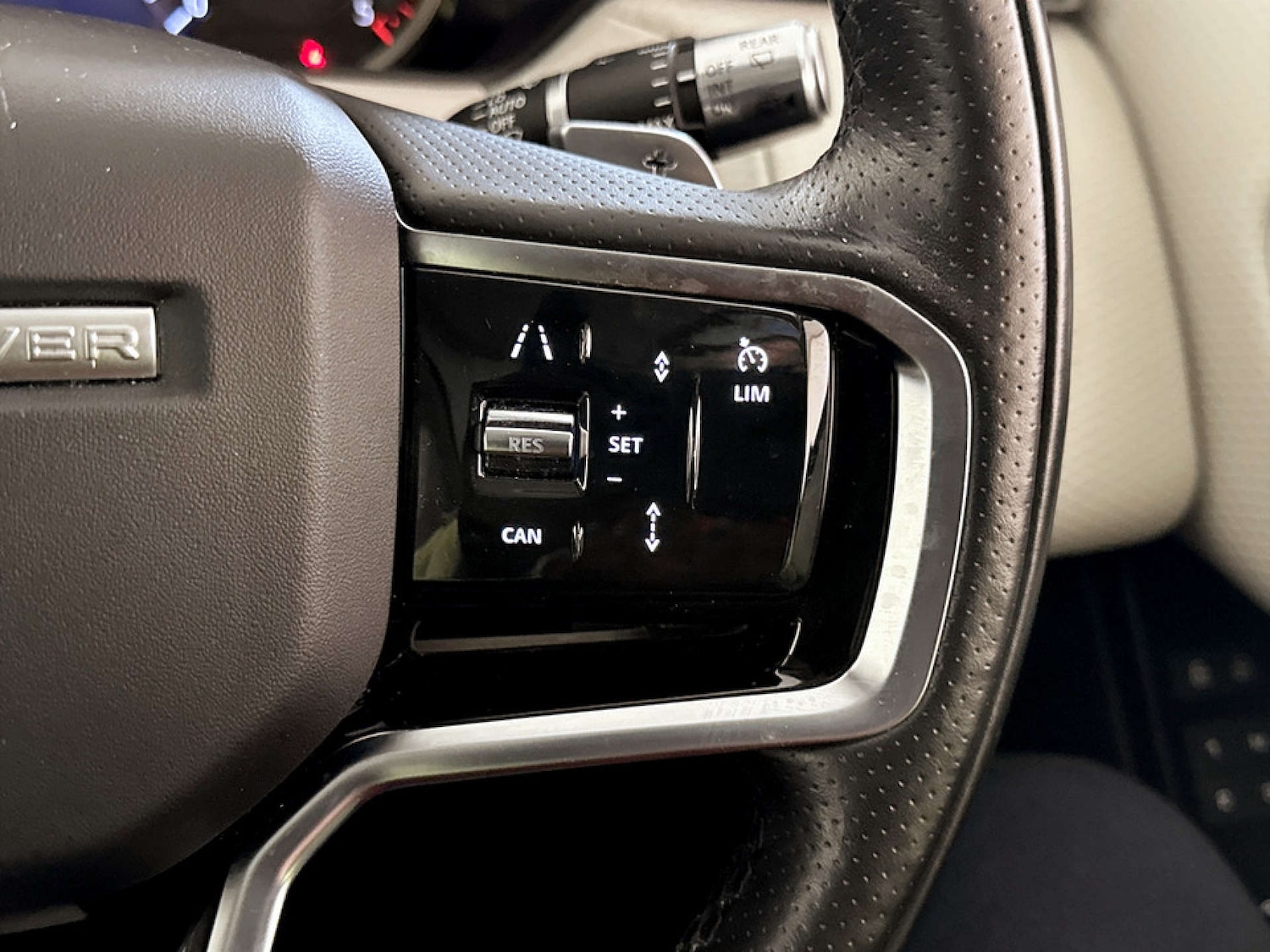 Used Land Rover Range Rover Velar 2022 for sale - 77288603: Photo 17