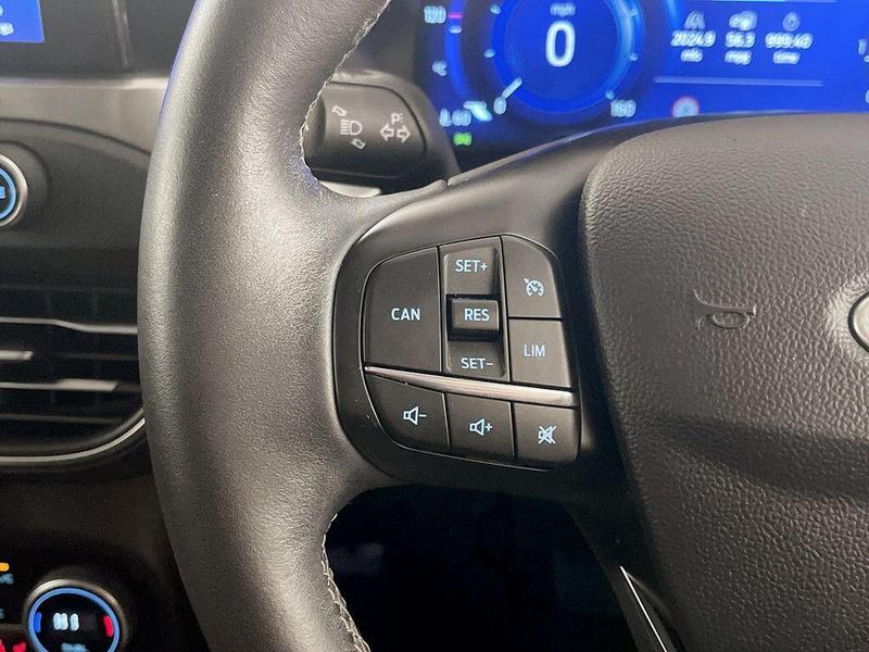 Used Ford Focus 2021 for sale - 76332583: Photo 17