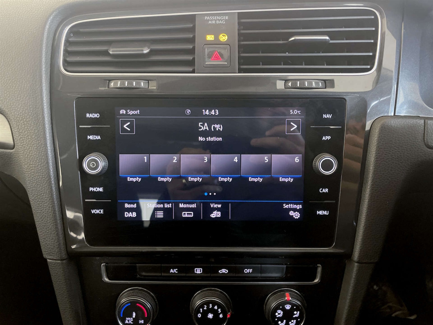 Used Volkswagen Golf 2018 for sale - 77470030: Photo 23