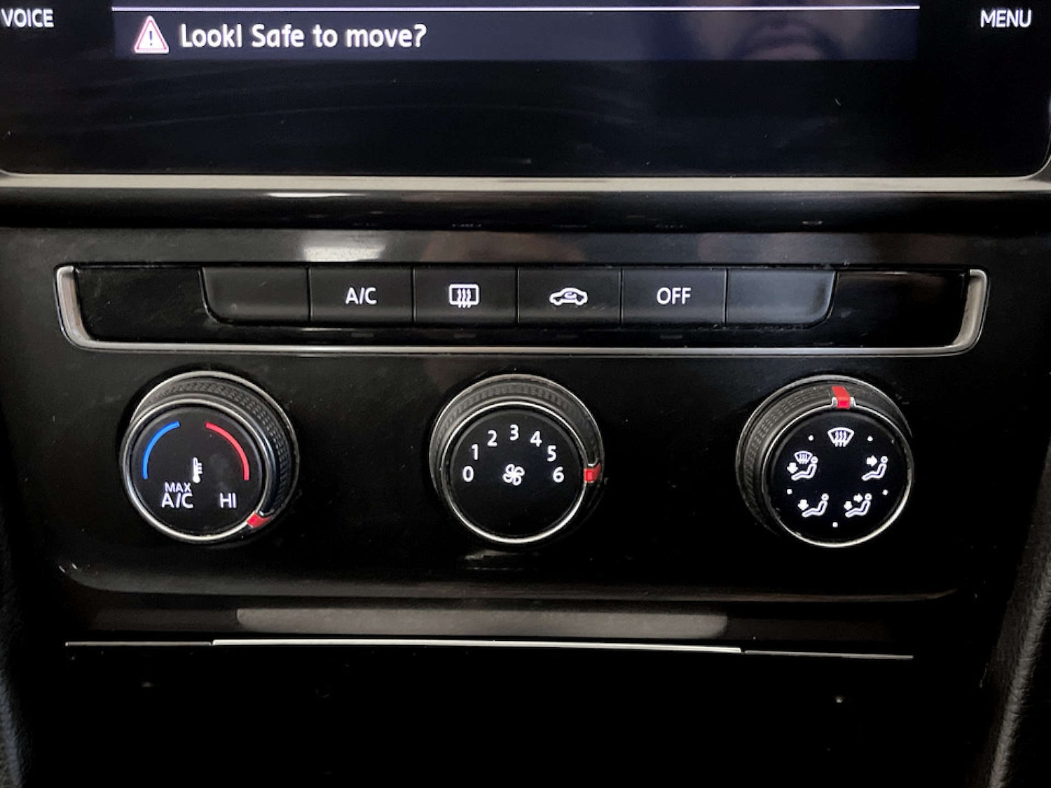 Used Volkswagen Golf 2018 for sale - 77470030: Photo 24