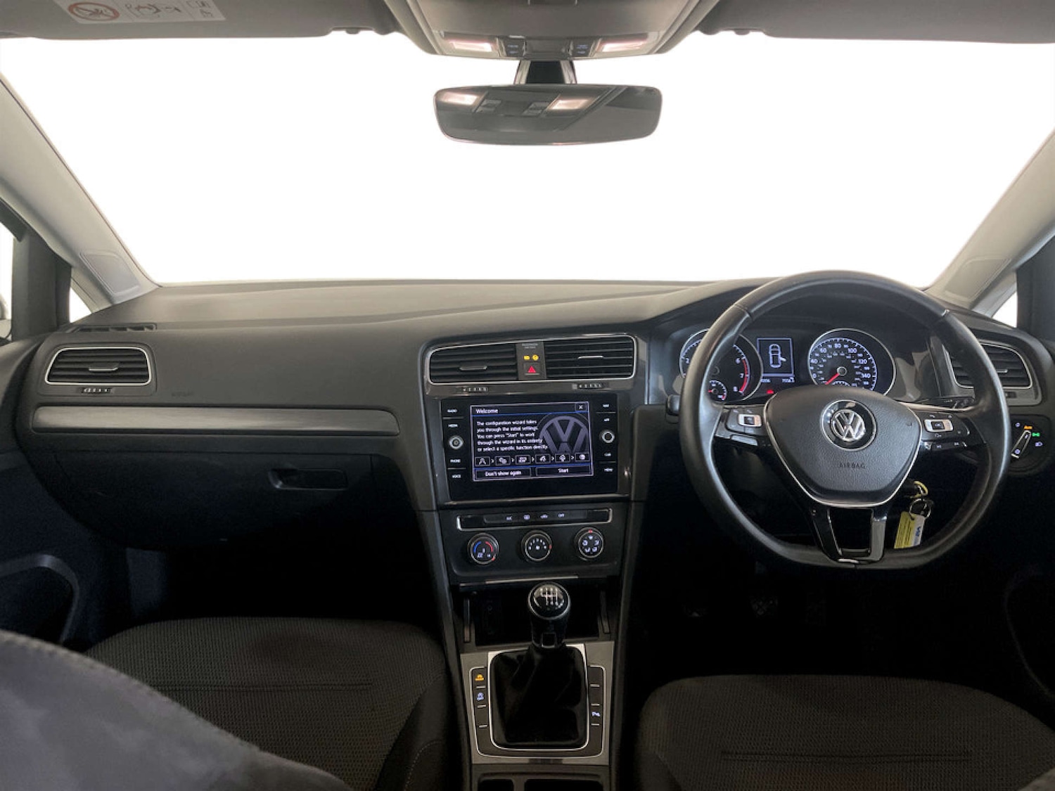 Used Volkswagen Golf 2018 for sale - 77470030: Photo 3