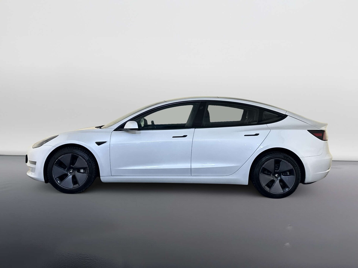 Used Tesla Model 3 2022 for sale - 77934019: Photo 7