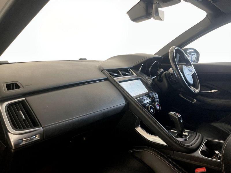 Used Jaguar E-Pace 2018 for sale - 76706097: Photo 12