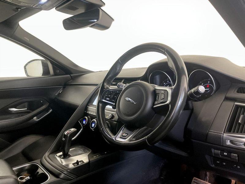 Used Jaguar E-Pace 2018 for sale - 76706097: Photo 14