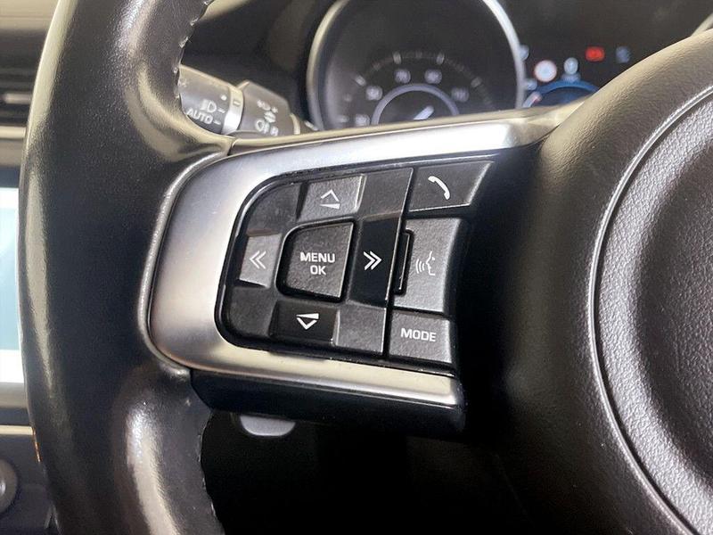 Used Jaguar E-Pace 2018 for sale - 76706097: Photo 16