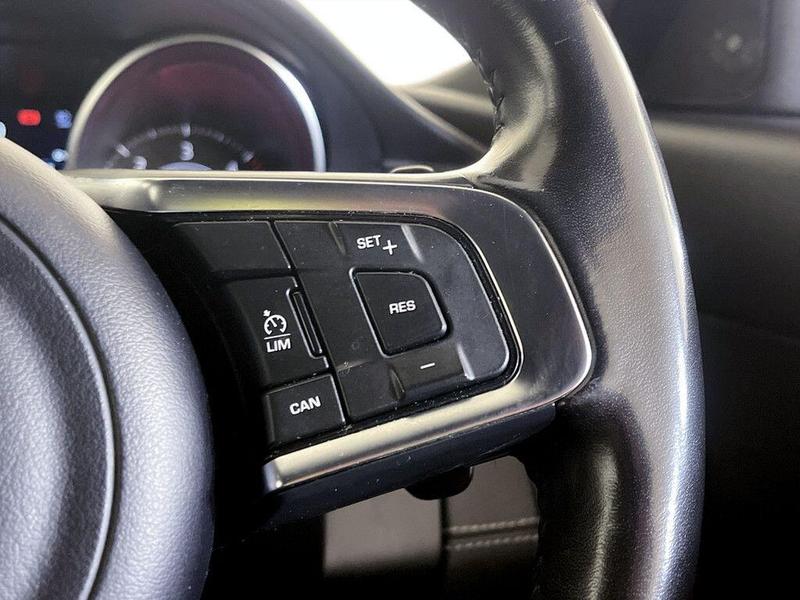 Used Jaguar E-Pace 2018 for sale - 76706097: Photo 18