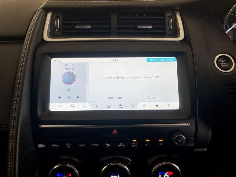 Used Jaguar E-Pace 2018 for sale - 76706097: Photo 21