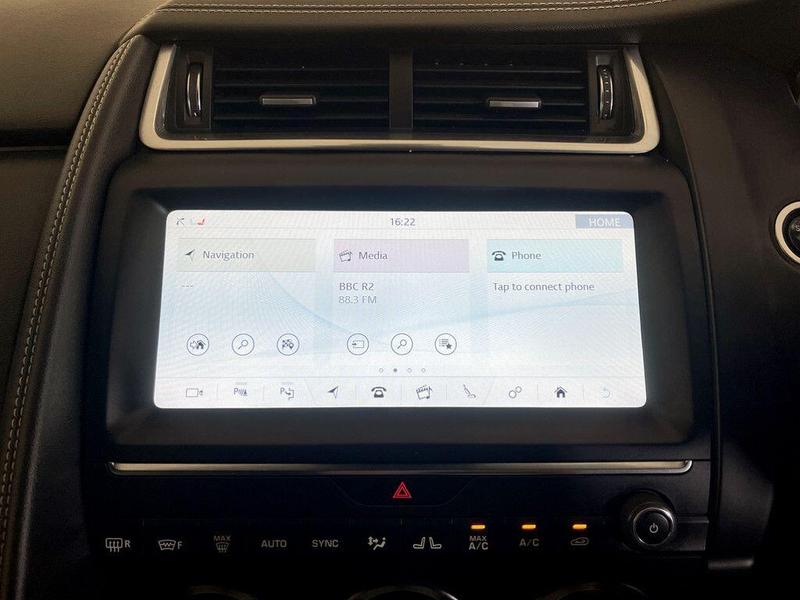Used Jaguar E-Pace 2018 for sale - 76706097: Photo 23