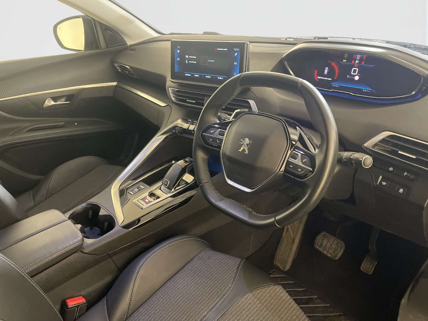 Used Peugeot 3008 2022 for sale - 77920635: Photo 15