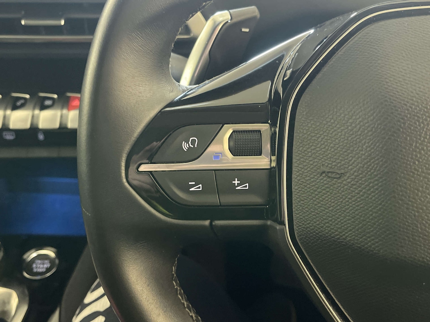 Used Peugeot 3008 2022 for sale - 77920635: Photo 17