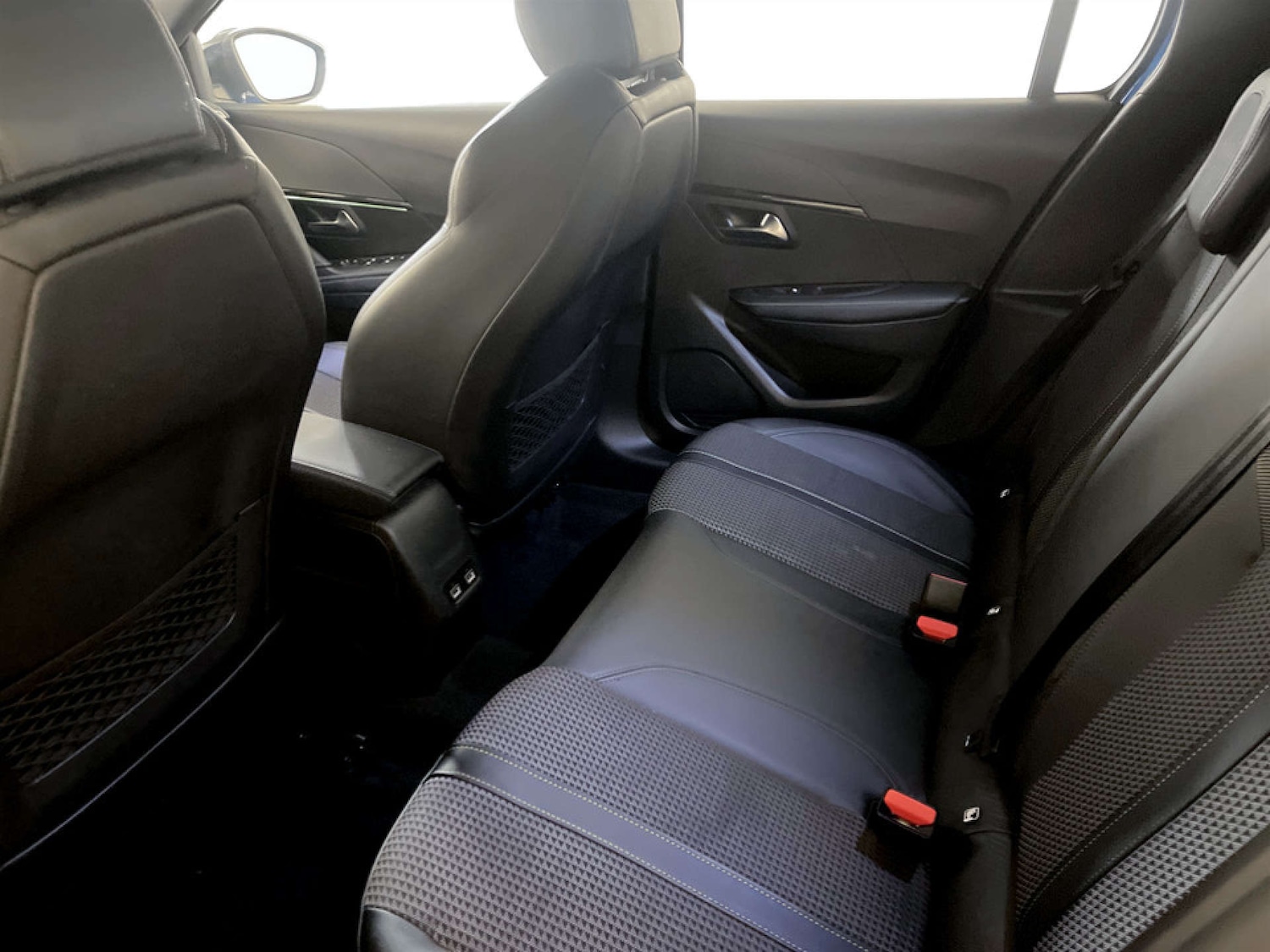 Used Peugeot 208 2023 for sale - 77185927: Photo 14