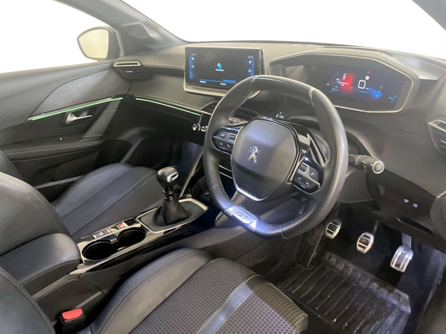 Used Peugeot 208 2023 for sale - 77185927: Photo 16