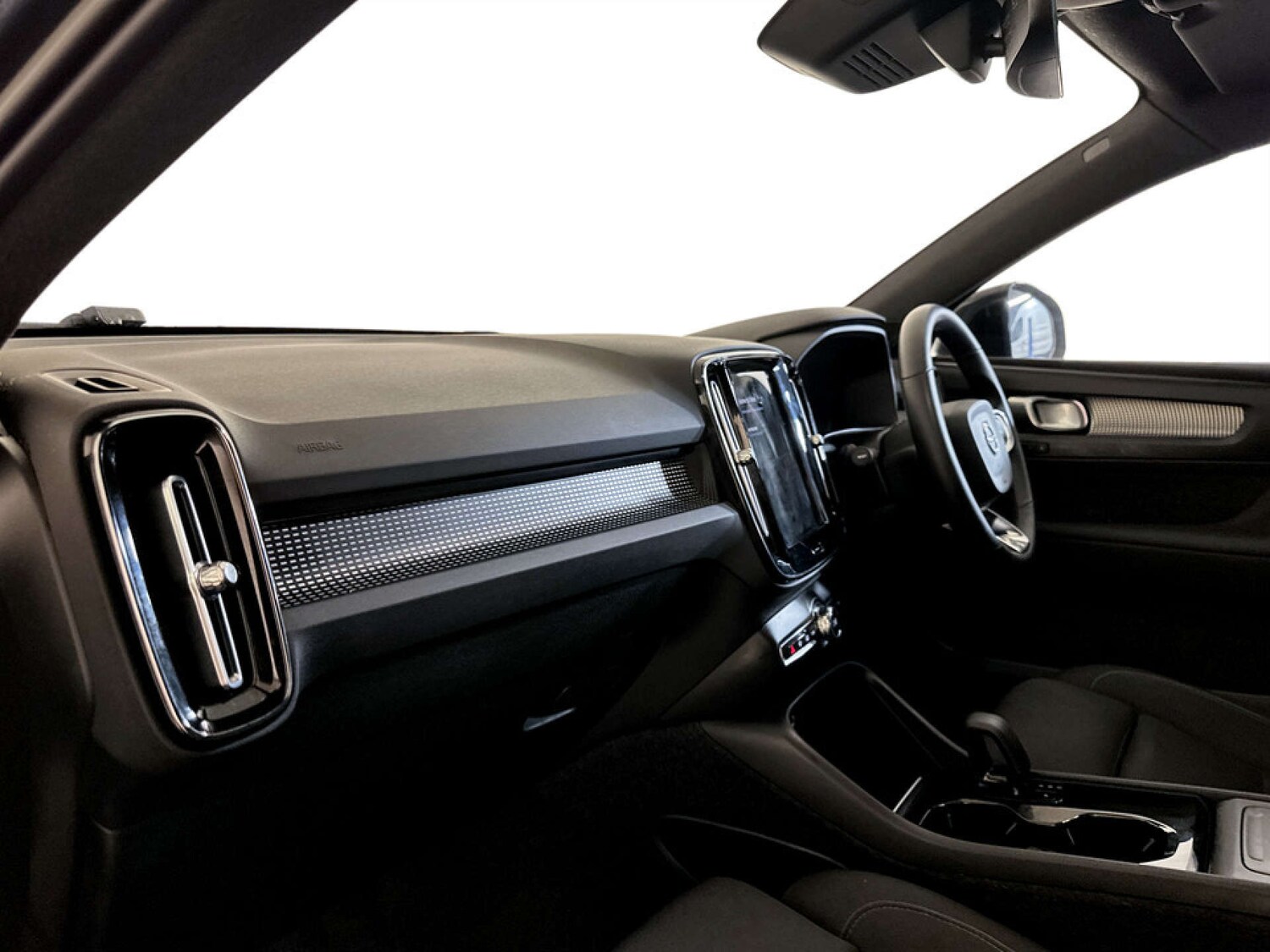 Used Volvo XC40 2022 for sale - 77523380: Photo 12