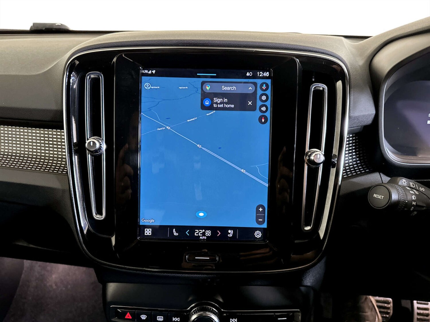 Used Volvo XC40 2022 for sale - 77523380: Photo 21