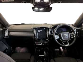 Used Volvo XC40 2022 for sale - 77523380: Photo