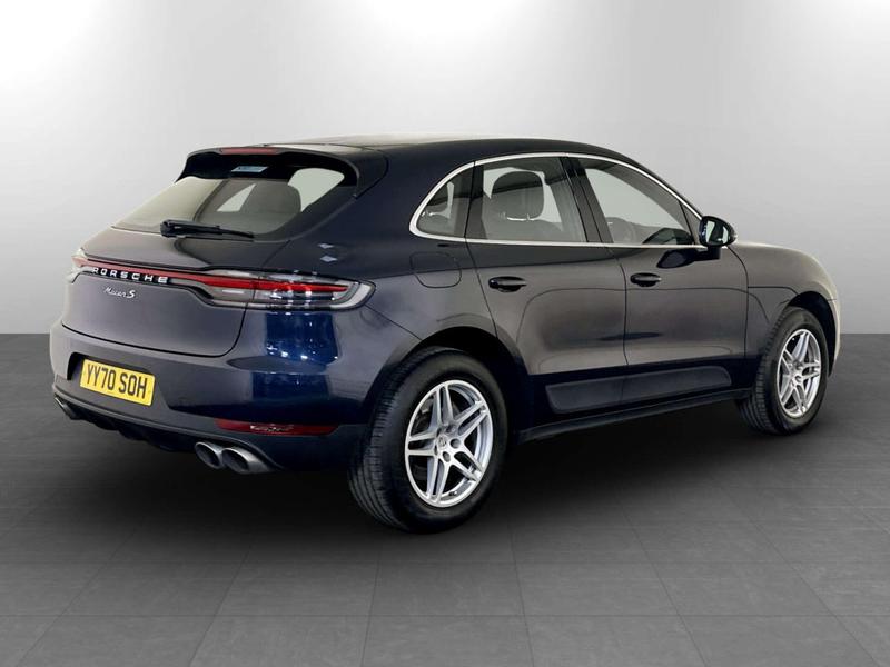 Used Porsche Macan 2020 for sale - 77085277: Photo 11