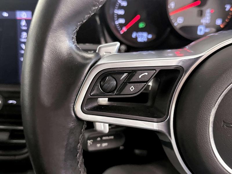 Used Porsche Macan 2020 for sale - 77085277: Photo 18