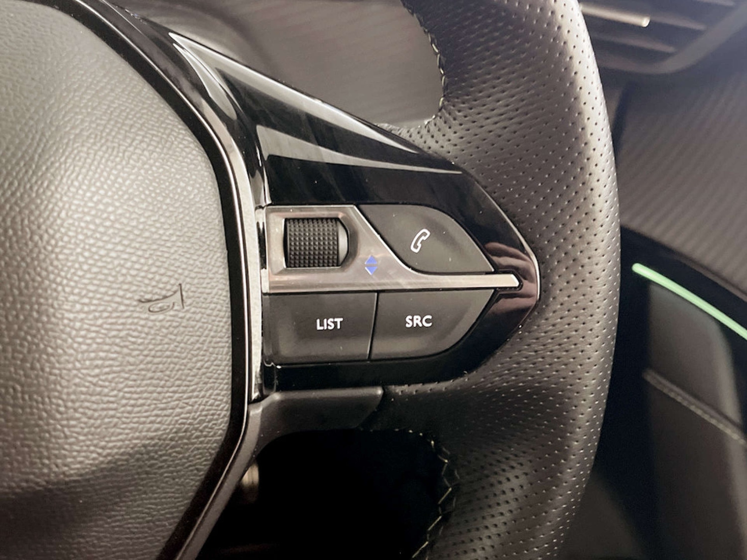 Used Peugeot 208 2021 for sale - 77758667: Photo 19