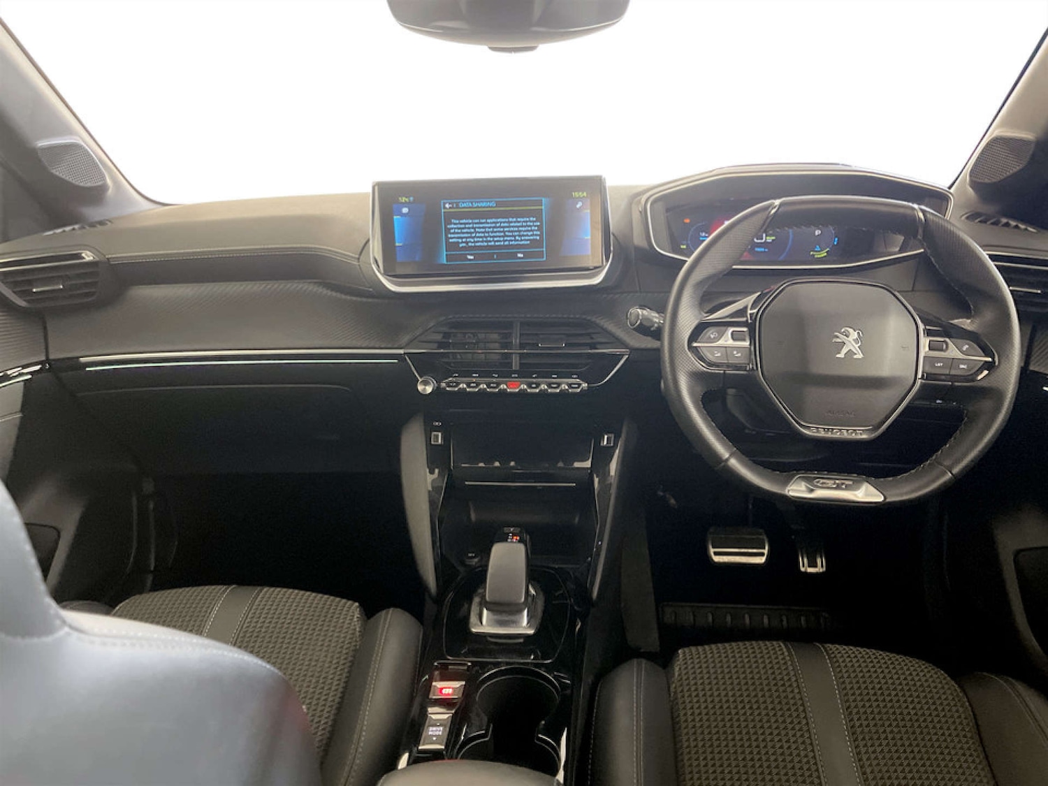 Used Peugeot 208 2021 for sale - 77758667: Photo 3