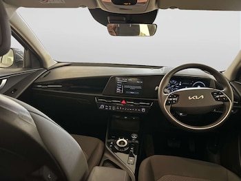 Used Kia Niro 2023 for sale - 78366154: Photo