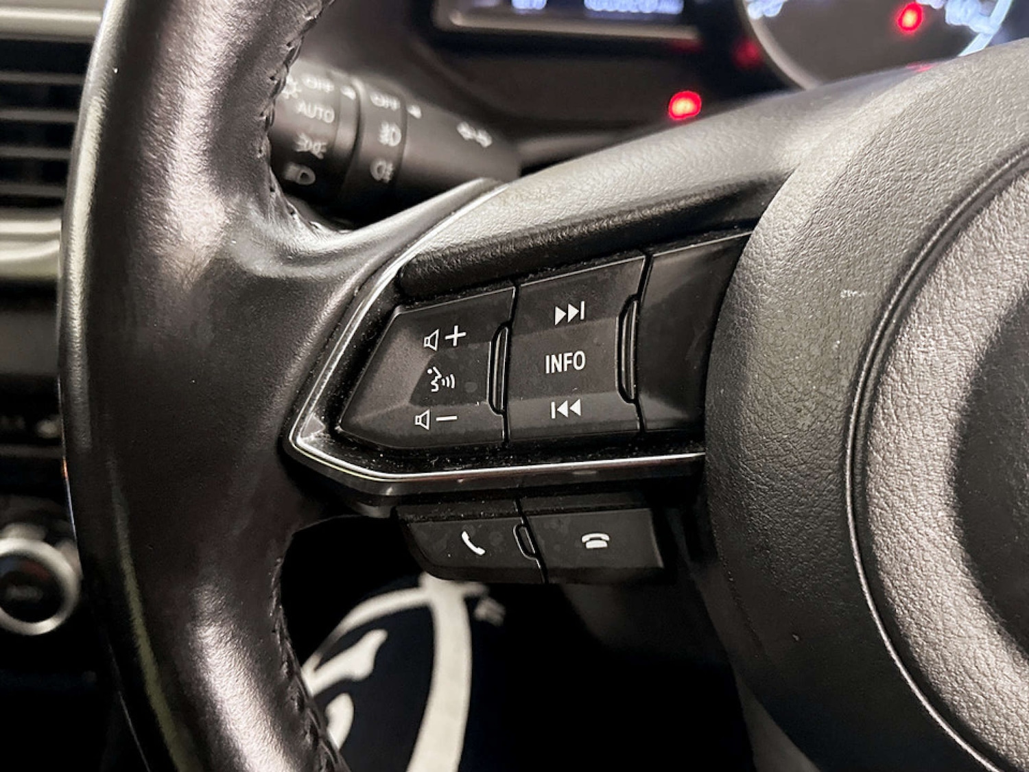 Used Mazda Mazda3 2018 for sale - 77245587: Photo 17