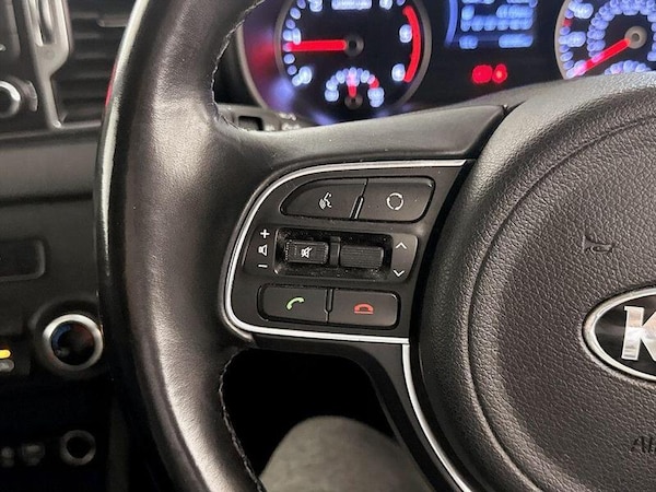 Used Kia Sportage 2017 for sale - 76008636: Photo 18