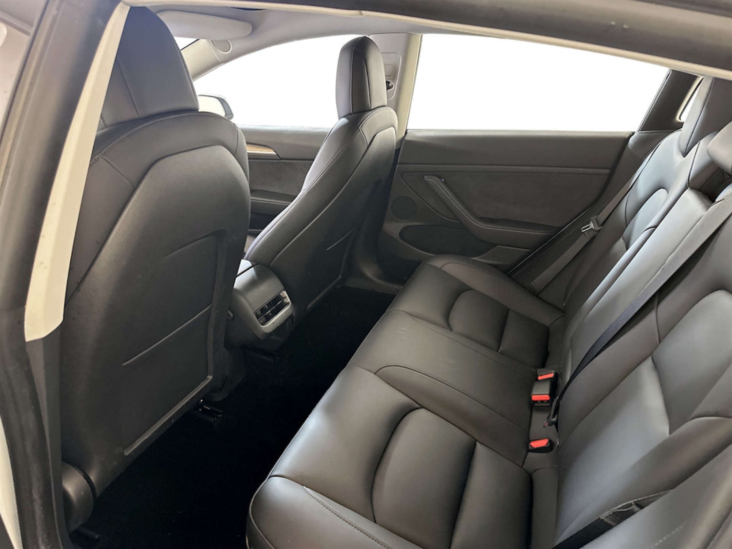 Used Tesla Model 3 2021 for sale - 77285500: Photo 14