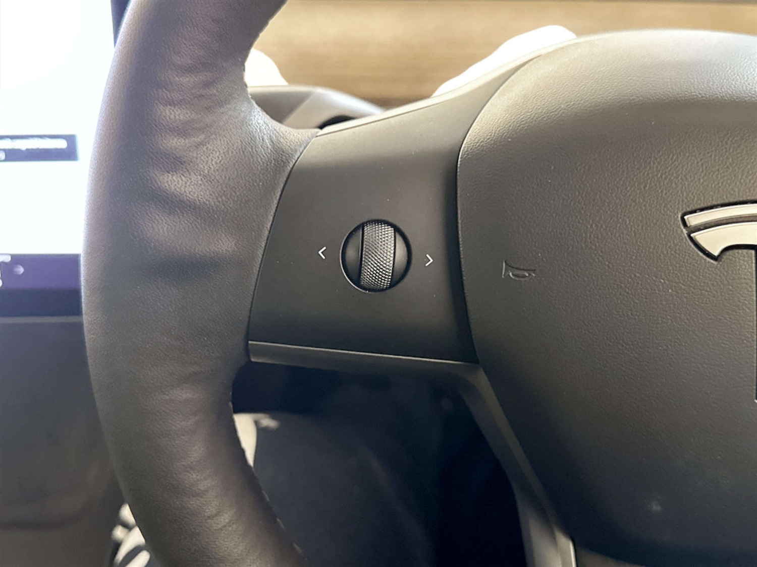 Used Tesla Model 3 2021 for sale - 77285500: Photo 17