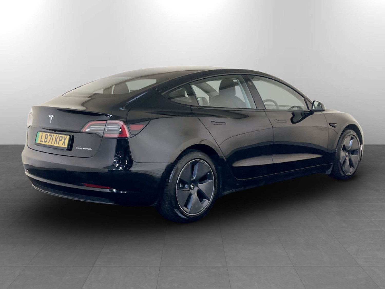 Used Tesla Model 3 2021 for sale - 77186003: Photo 10